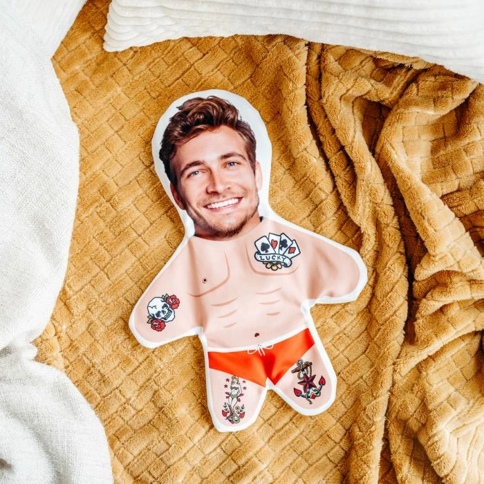 Coussin Mini Moi Tatouage 3 Coussin Mini Moi Tatouage